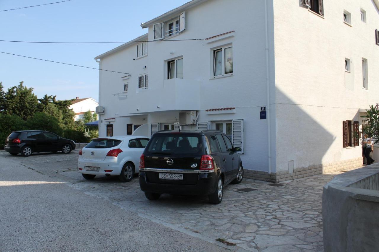 Apartments With A Parking Space Novalja, Pag - 6504 Екстериор снимка