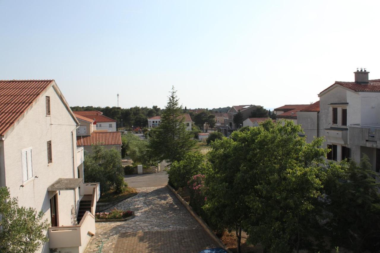 Apartments With A Parking Space Novalja, Pag - 6504 Екстериор снимка