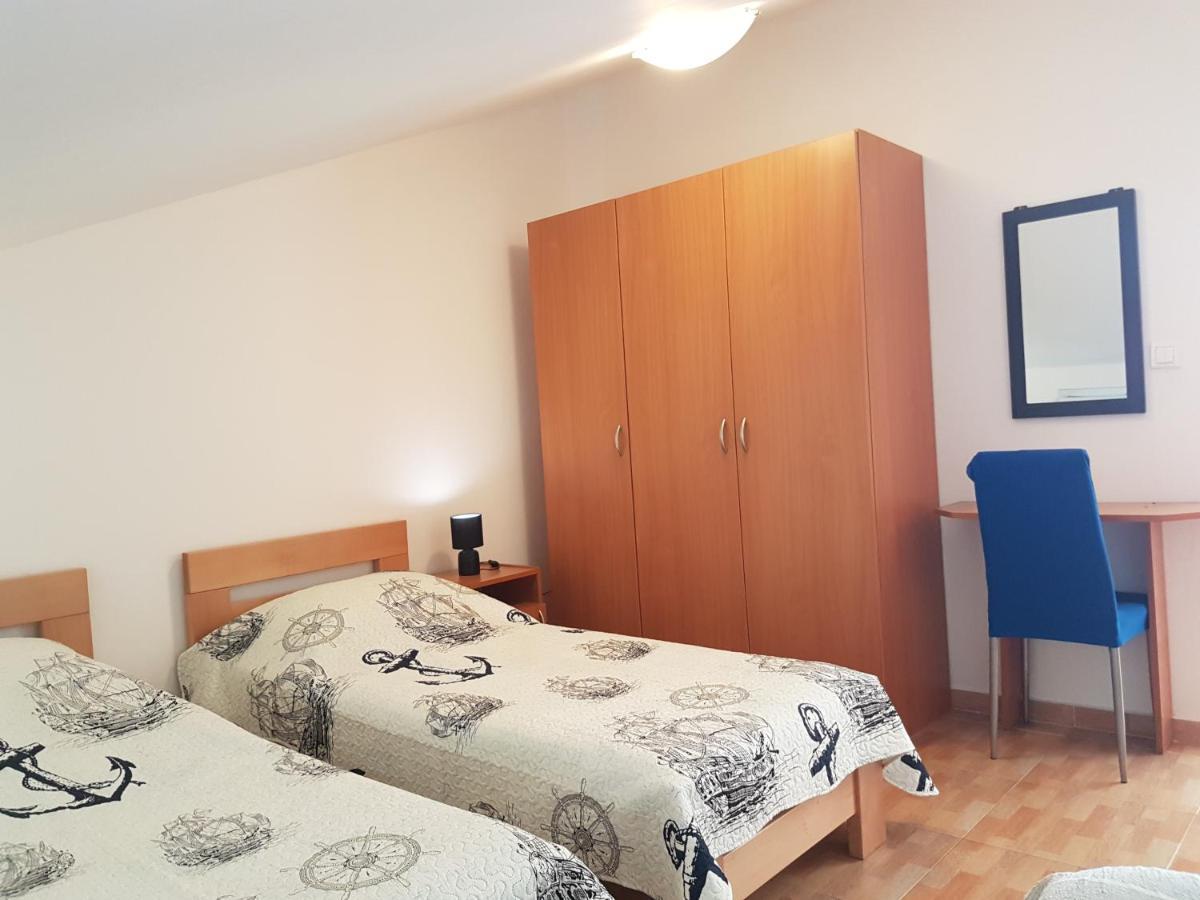 Apartments With A Parking Space Novalja, Pag - 6504 Екстериор снимка